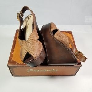Passarela Brazil Terra Weave Leather Wedge Sandal